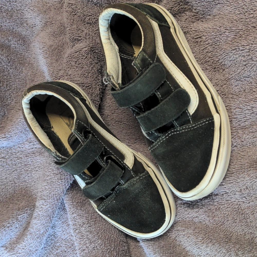 VANS suede and canvas 2 strap Velcro kids sneakers